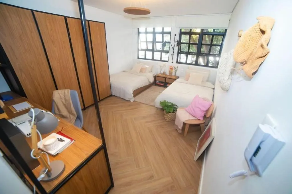 Hotel One House By Belong